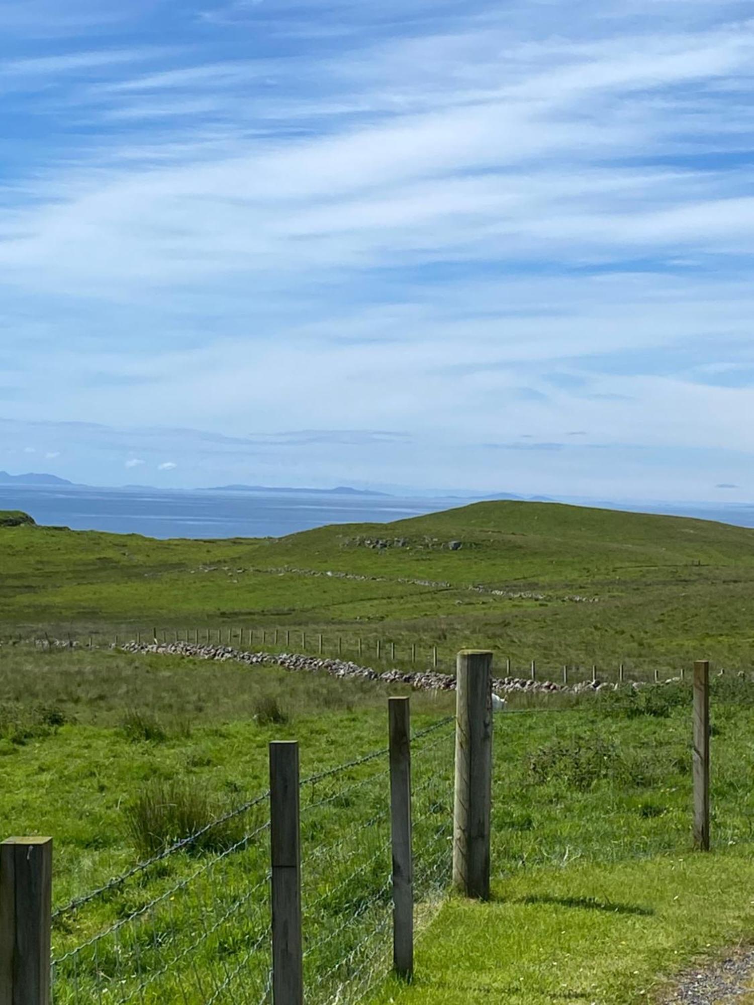 Cnoc Ruaraidh Cottage Kilmuir  Kültér fotó
